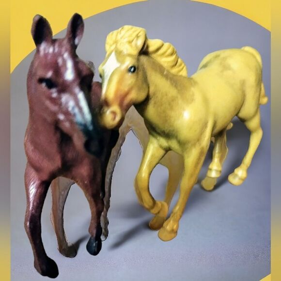 VINTAGE  playschool rubber HORSES - Picture 5 of 7